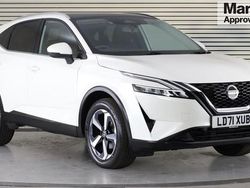 White Used 2021 Nissan Qashqai SUV | £20,254 (Fair price)