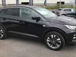 Black Used 2020 Vauxhall Grandland X SUV | £10,998 (Good price)