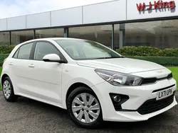 White Used 2021 Kia Rio 2 Hatchback | £11,295 (Fair price)