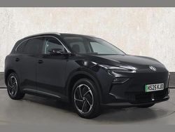 Black New 2025 MG MG5 EV Trophy Estate | £24,495 (Fair price)