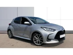 Silver Used 2022 Toyota Yaris Hybrid Design Hatchback | £15,535 (Fair price)