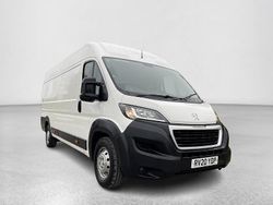 White Used 2020 Peugeot Boxer S Van | £9,490 (Fair price)