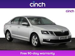 Silver Used 2019 Skoda Octavia SE Hatchback | £14,149 (Good price)