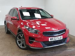 Red Used 2022 Kia XCeed SUV | £16,698 (Fair price)