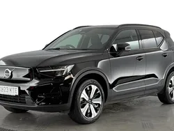 Black Used 2023 Volvo XC40 Core SUV | £23,920 (Good price)