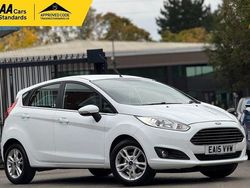 White Used 2015 Ford Fiesta Zetec Hatchback | £6,495 (Fair price)