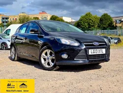 Black Used 2013 Ford Focus Zetec Hatchback | £5,288 (Fair price)