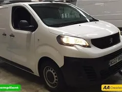 White Used 2022 Peugeot Expert Premium Van | £11,999 (Fair price)