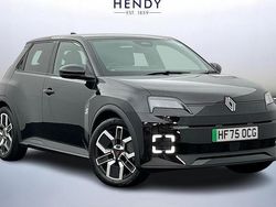 Special diamond black New 2025 Renault R5 Komfort Hatchback | £24,999 (Good price)