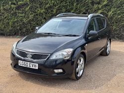 Black Used 2010 Kia Ceed 3 Estate | £2,290 (Fair price)