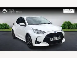 White Used 2023 Toyota Yaris Hybrid Design Hatchback | £18,705 (Fair price)