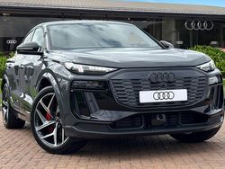 Grey New 2025 Audi Q6 Sportback e-tron Design SUV | £72,280 (Fair price)