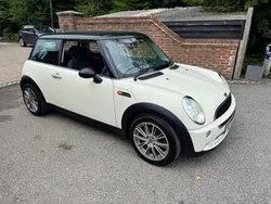 White Used 2004 Mini ONE Hatch Hatchback | £1,995 (Good price)