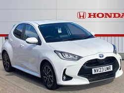 White Used 2023 Toyota Yaris Hybrid Design Hatchback | £16,999 (Good price)
