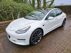 White Used 2019 Tesla Model 3 Performance Sedan | £17,495 (Fair price)
