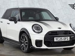 White Used 2025 Mini Cooper Hatch Hatchback | £29,799