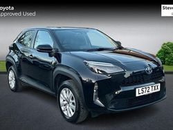 Used 2025 Toyota Yaris Hybrid Estate | £20,501 (Good price)