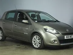 Beige Used 2011 Renault Clio II Dynamique Hatchback | £1,495 (Good price)