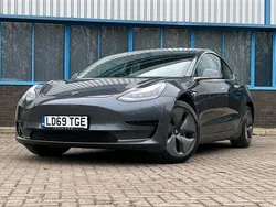 Grey Used 2019 Tesla Model 3 Standard Range Plus Sedan | £26,695