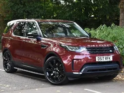 Red Used 2017 Land Rover Discovery 5 HSE Luxury SUV | £19,990 (Fair price)