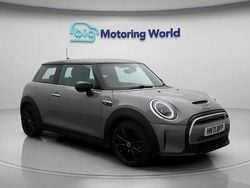 Used 2021 Mini Cooper SE Hatch Hatchback | £13,900 (Fair price)