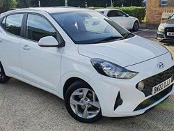 White Used 2022 Hyundai i10 SE Hatchback | £11,500 (Fair price)