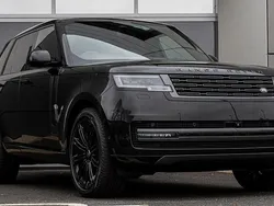 Used 2025 Land Rover Range Rover HSE SUV | £104,799 (Super price)