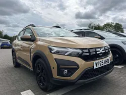 Green Used 2025 Dacia Sandero Extreme Hatchback | £17,995 (A bit pricey)