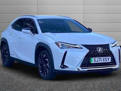 White Used 2021 Lexus UX 300e SUV | £15,995 (Fair price)