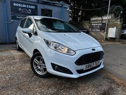 White Used 2013 Ford Fiesta Zetec Hatchback | £3,995 (Good price)
