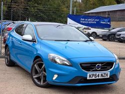Blue Used 2014 Volvo V40 R-Design Estate | £6,490 (Expensive)