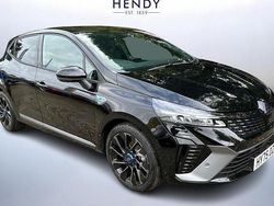 Diamond black New 2025 Renault Clio V Esprit Alpine Hatchback | £18,898 (Fair price)