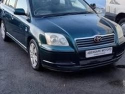 Green Used 2004 Toyota Avensis T2 Estate | £1,995 (Fair price)