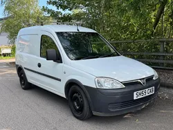 White Used 2009 Vauxhall Combo MPV | £1,495 (Good price)