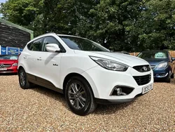 White Used 2015 Hyundai ix35 SE SUV | £5,495 (Fair price)
