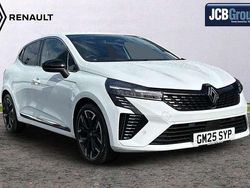 White New 2025 Renault Clio V Techno Hatchback | £19,495 (Good price)
