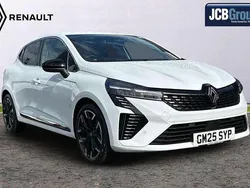 White New 2025 Renault Clio V Techno Hatchback | £19,495 (Good price)