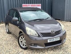 Grey Used 2009 Toyota Verso MPV | £3,490 (Fair price)