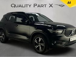 Black Used 2020 Volvo XC40 R-Design SUV | £16,149 (Fair price)