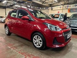 Red Used 2018 Hyundai i10 SE Hatchback | £6,200 (Good price)