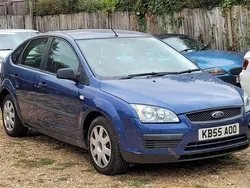 Blue Used 2006 Ford Focus Hatchback | £999 (Good price)