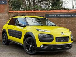Yellow Used 2016 Citroën C4 Cactus Flair Hatchback | £6,495 (Fair price)