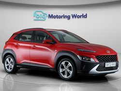 Red Used 2023 Hyundai Kona SE SUV | £12,500 (Fair price)