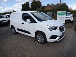 White Used 2021 Vauxhall Combo Sportive MPV | £8,995 (Good price)