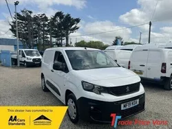White Used 2019 Peugeot Partner MPV | £6,500 (Fair price)