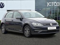 Grey Used 2019 VW Golf VII SE Hatchback | £12,885 (Fair price)