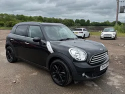 Black Used 2014 Mini Cooper D Countryman SUV | £3,895 (Fair price)