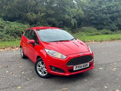 Red Used 2014 Ford Fiesta Zetec Hatchback | £4,395 (Fair price)