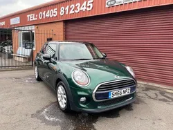 Green Used 2016 Mini Cooper Hatch Hatchback | £6,789 (Fair price)