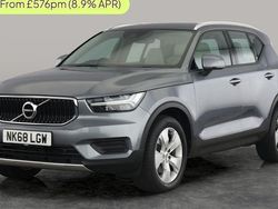 Used 2020 Volvo XC40 Momentum SUV | £20,244 (Good price)